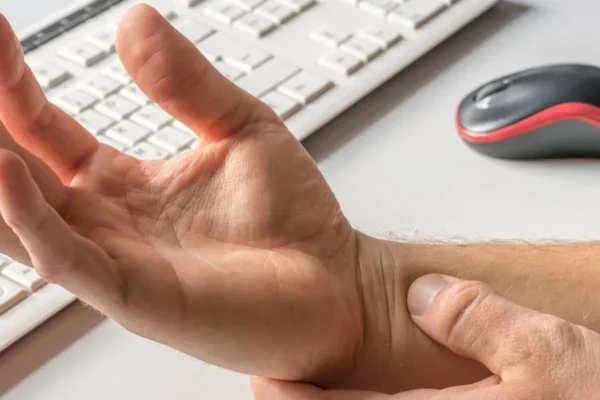 Why an Electric Hand Massager with Heat is the Real Solution for Repetitive Strain