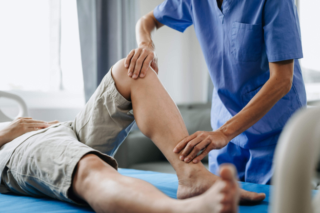 Orthopedic Surgery vs. Non-Surgical Treatment: Making the Right Choice