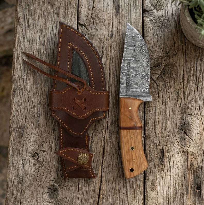 Handmade Hunting Knives